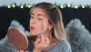 delineador de ojos maybelline
