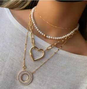 collares de moda para hombres