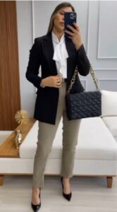 Outfits para Oficina con tenis