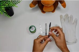 Sacar Cejas con Hilos