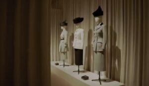 Papa Vestido de Balenciaga